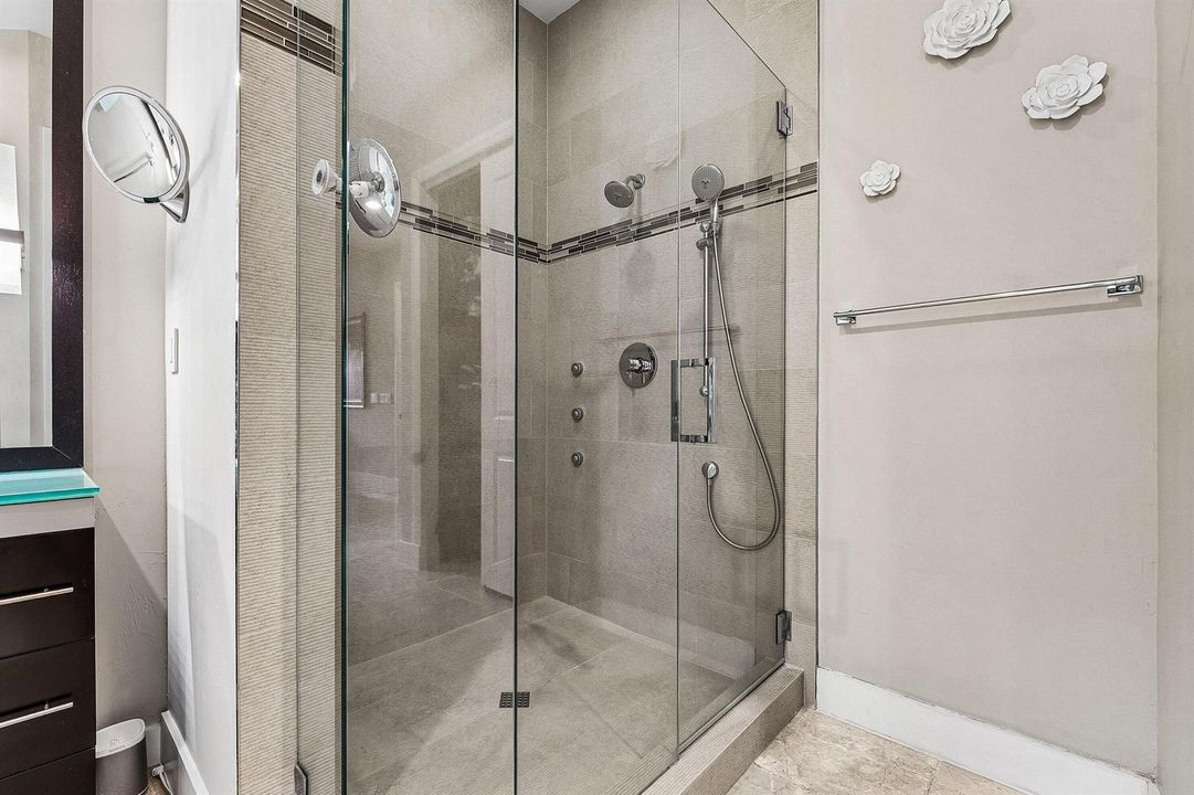023-7616OldThymeCourt-Parkland-FL-33076-