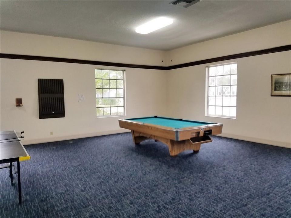 CLUBROOM