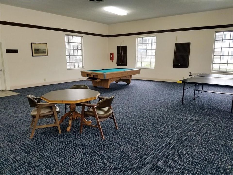 CLUBROOM