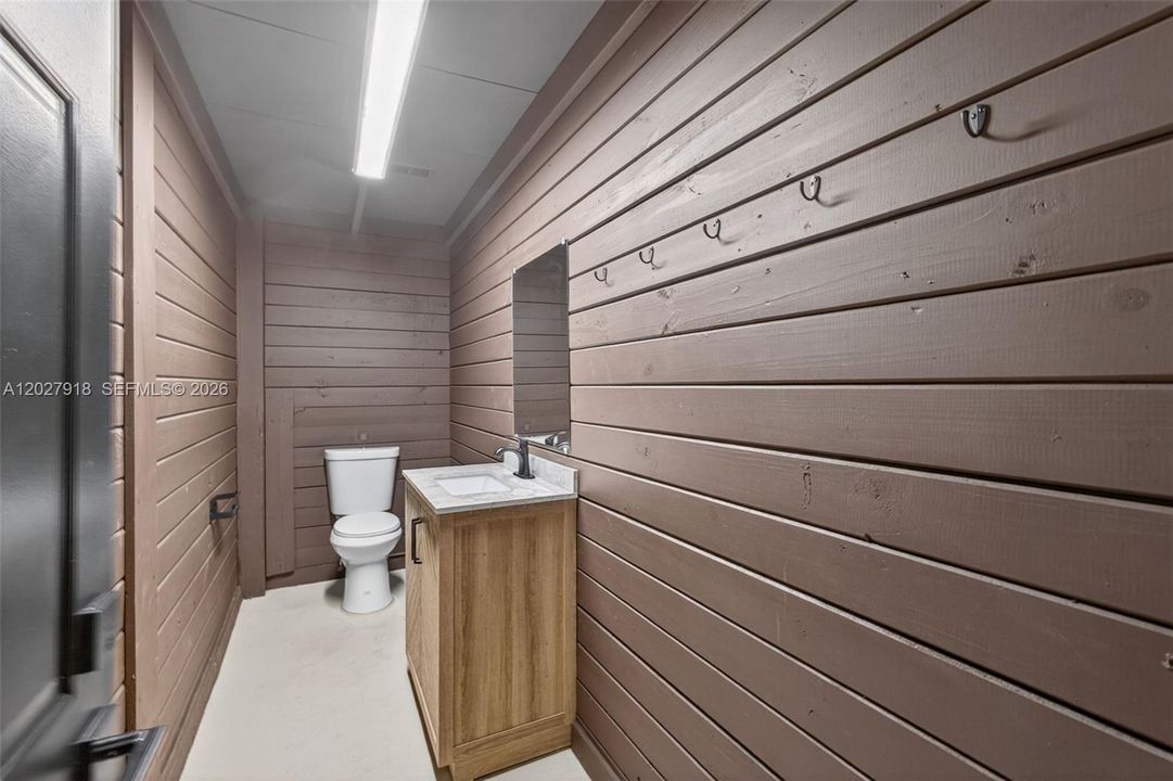 На продажу: $3,499,999 (5 спален, 4 ванн, 2962 Квадратных фут)