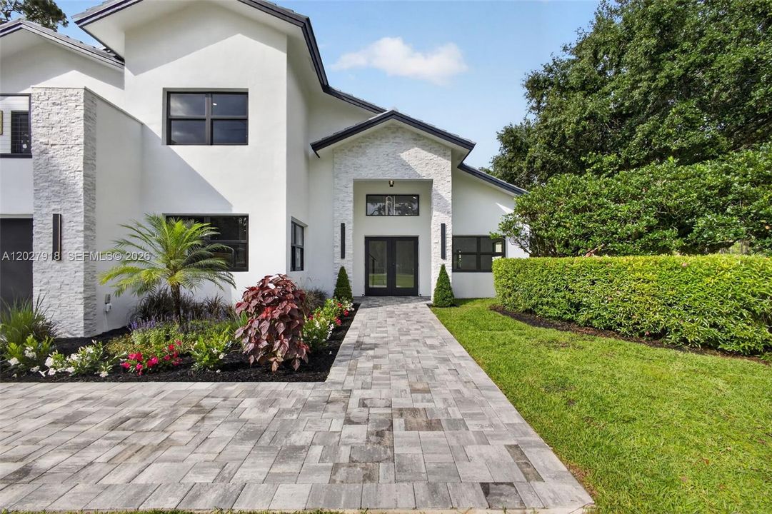 На продажу: $3,499,999 (5 спален, 4 ванн, 2962 Квадратных фут)