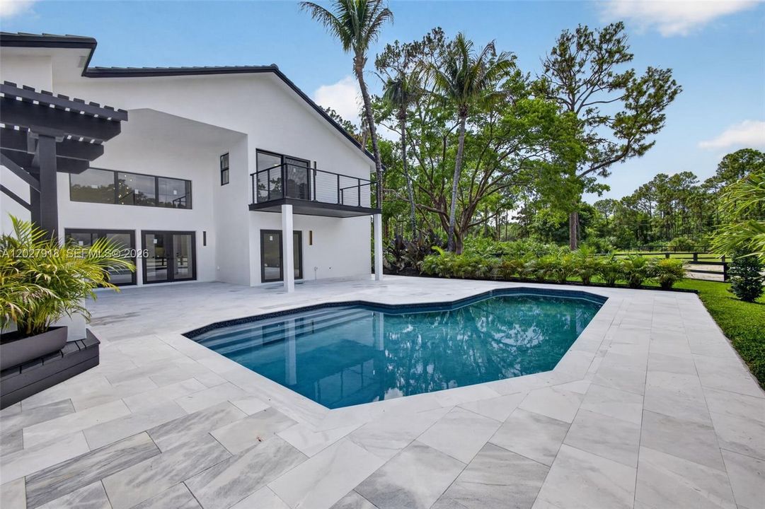 На продажу: $3,499,999 (5 спален, 4 ванн, 2962 Квадратных фут)