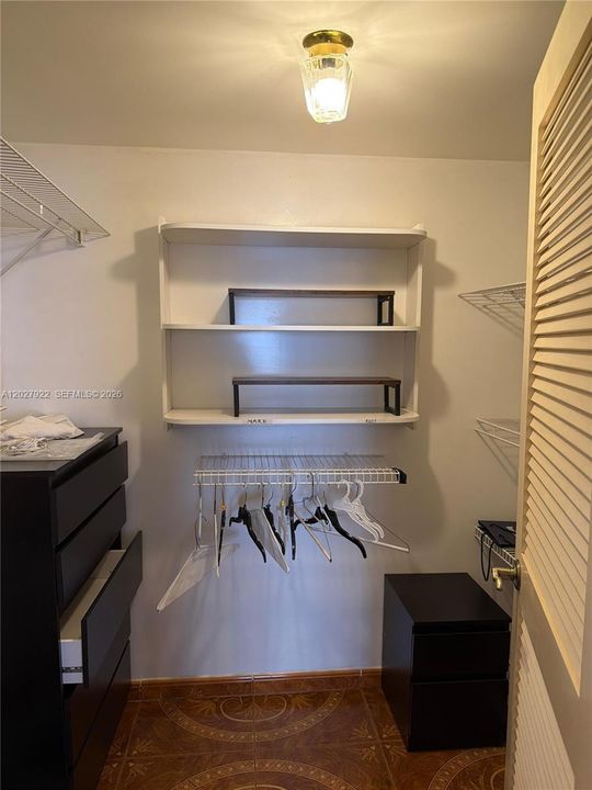 For Rent: $2,750 (2 beds, 2 baths, 1580 Square Feet)