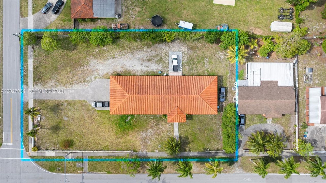 En Venta: $995,000 (5 camas, 3 baños, 3168 Pies cuadrados)