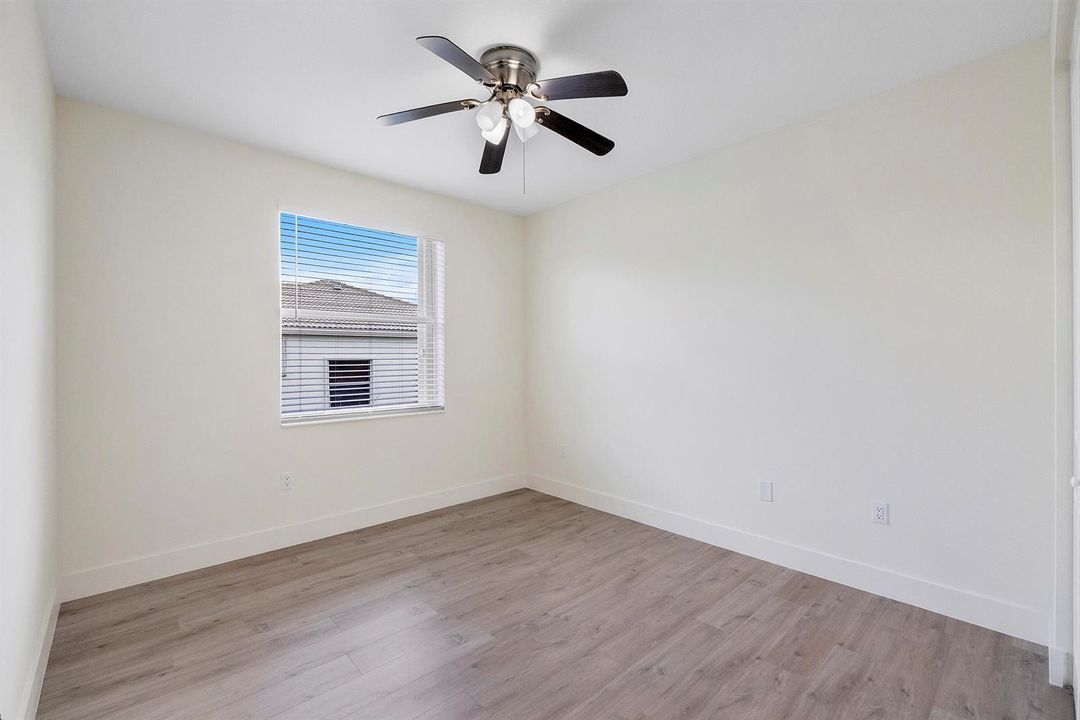 2392 Bellarosa Cir_058