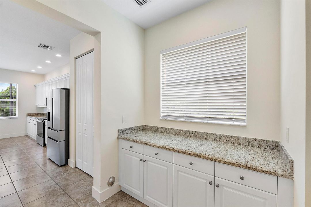2392 Bellarosa Cir_034