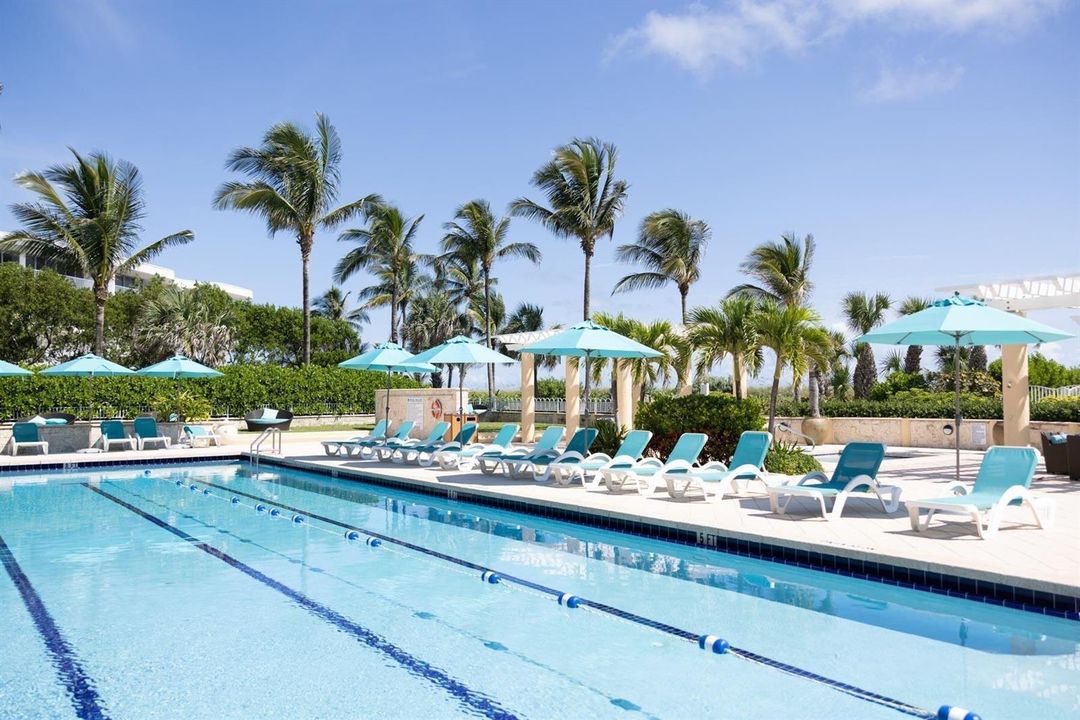 Club Pool