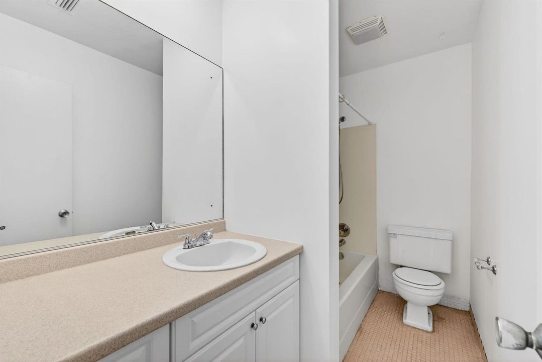32-web-or-mls-699A9772