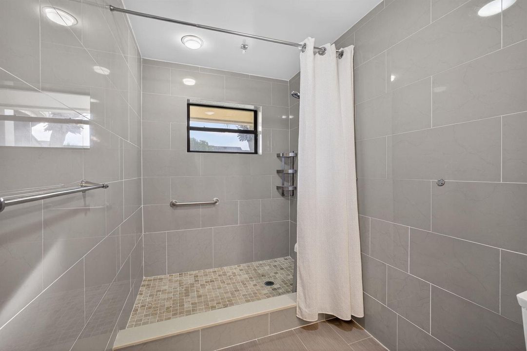 40-web-or-mls-5D1A5418