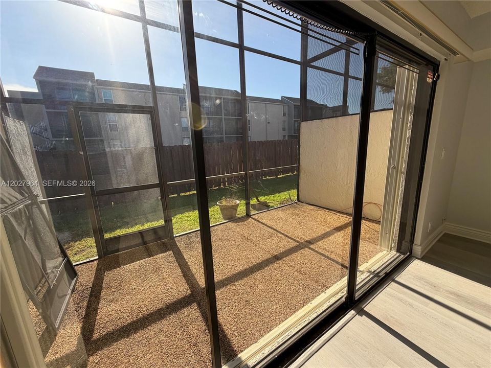 For Rent: $2,600 (3 beds, 2 baths, 1328 Square Feet)