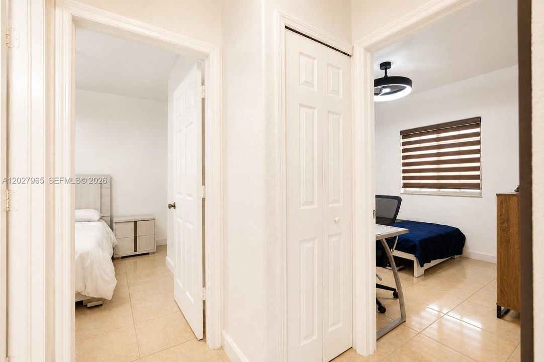 En Venta: $539,000 (3 camas, 2 baños, 1283 Pies cuadrados)