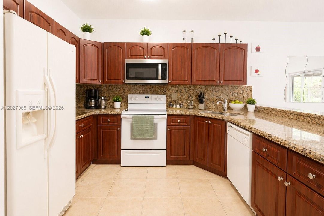 En Venta: $539,000 (3 camas, 2 baños, 1283 Pies cuadrados)