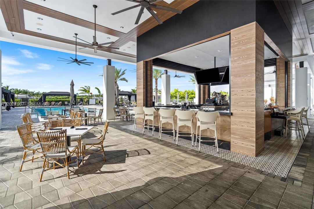 For Sale: $3,100,000 (5 beds, 5 baths, 5163 Square Feet)