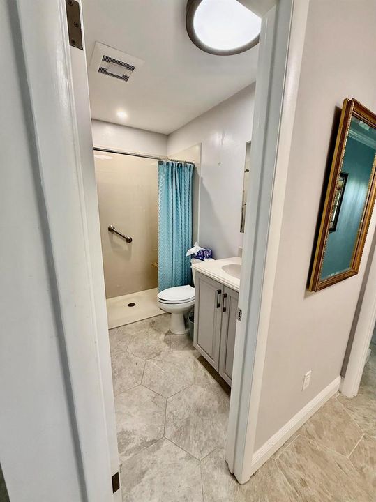 GUEST-BATH OFF HALLWAY