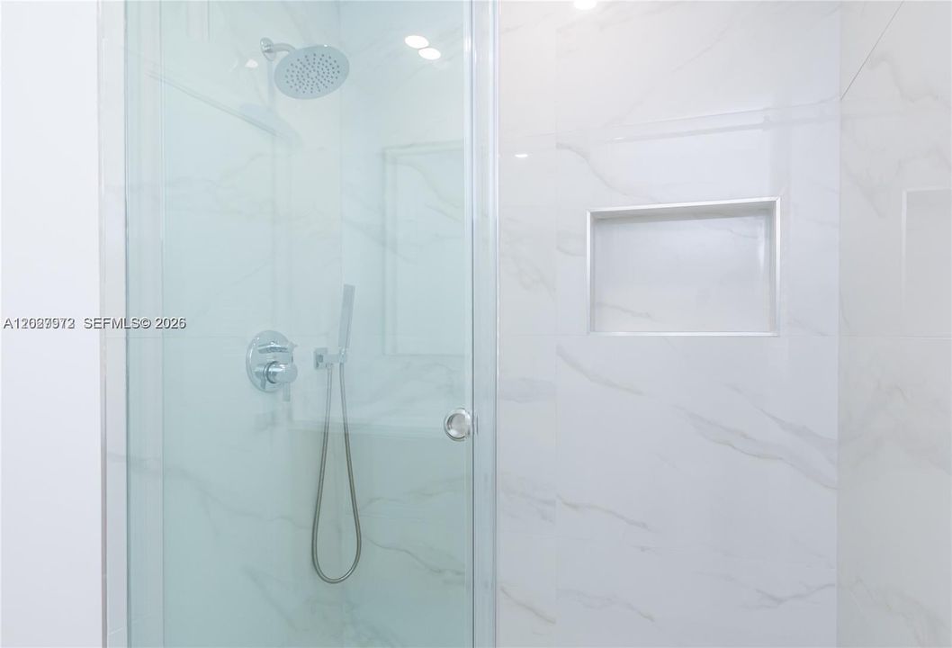 En Renta: $4,100 (3 camas, 2 baños, 1412 Pies cuadrados)