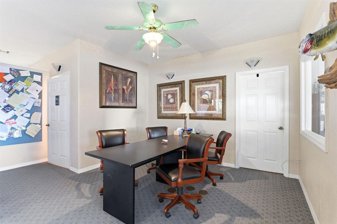 9-web-or-mls-PSL_Commercial_Building_009