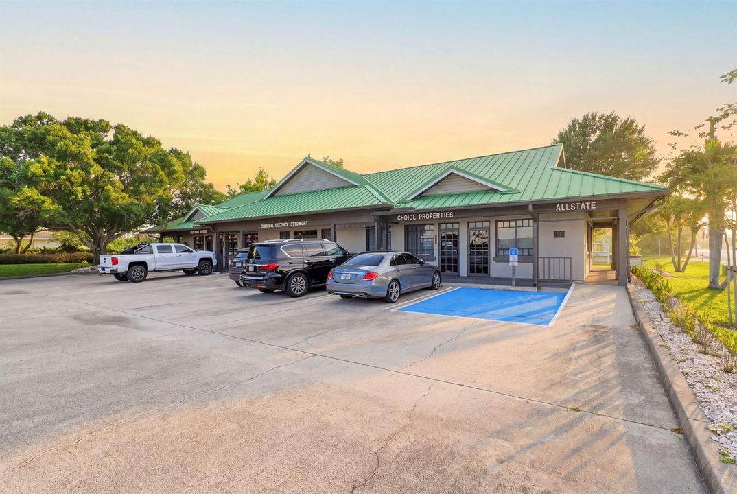 5-web-or-mls-PSL_Commercial_Building_005