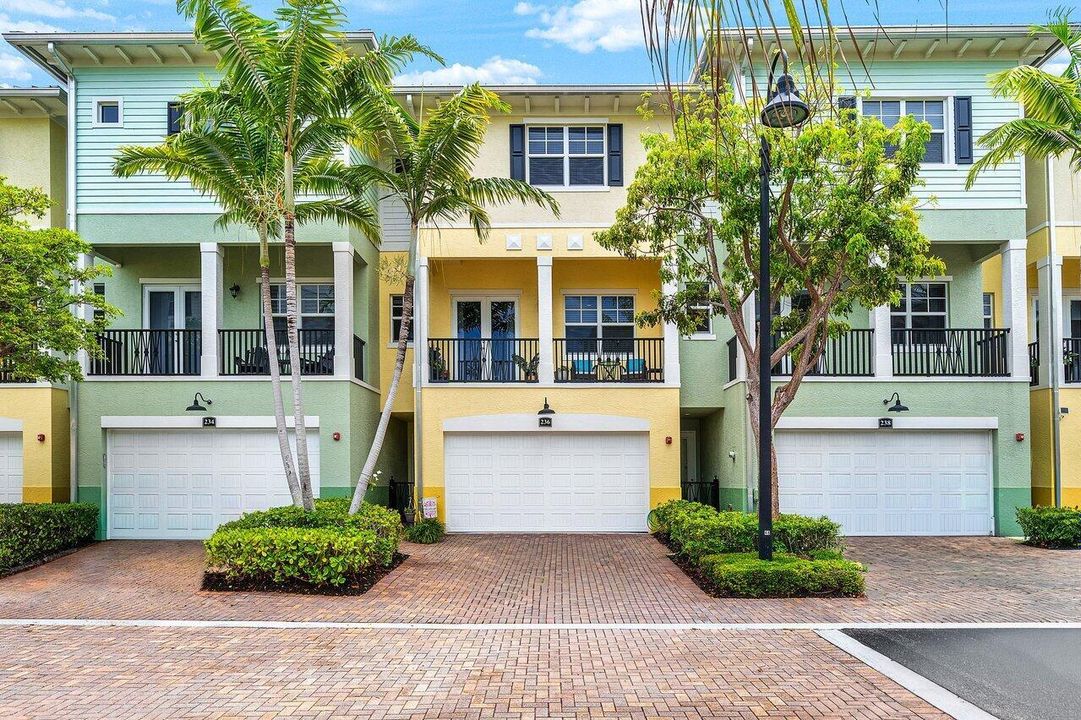 001-236SouthLatitudeCircle-DelrayBeach-F