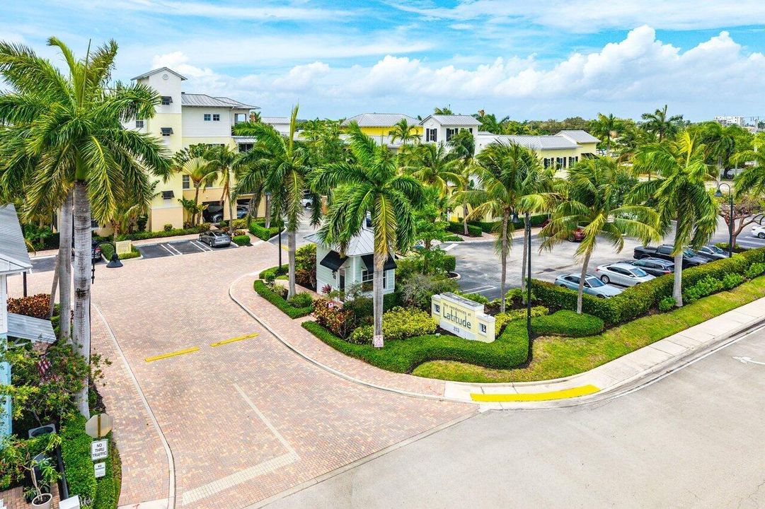 055-236SouthLatitudeCircle-DelrayBeach-F
