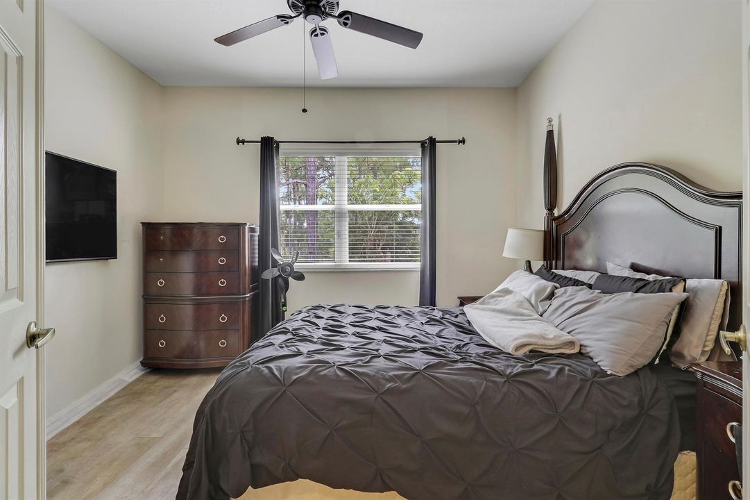 Master bed 4