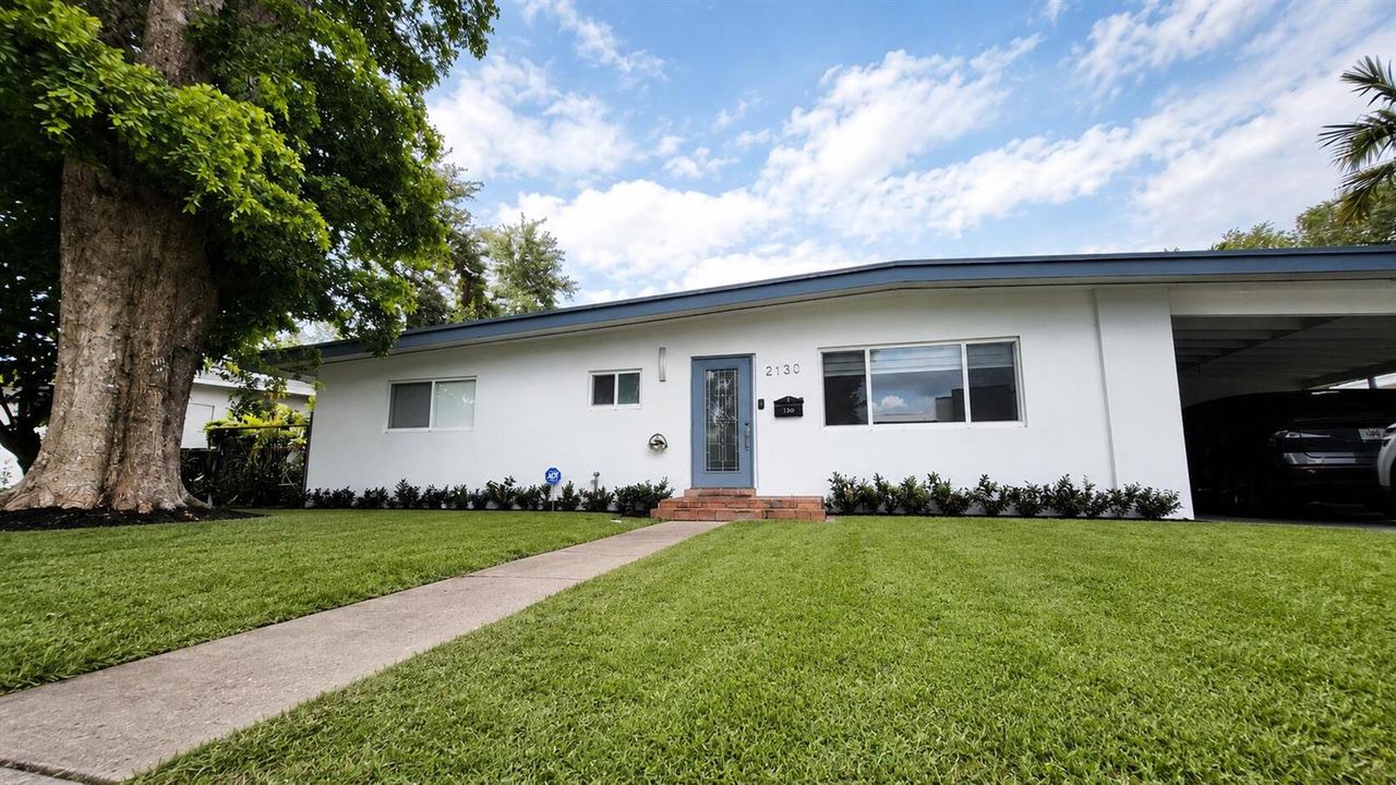 2130 NE 191st Dr, NMB FL 33179