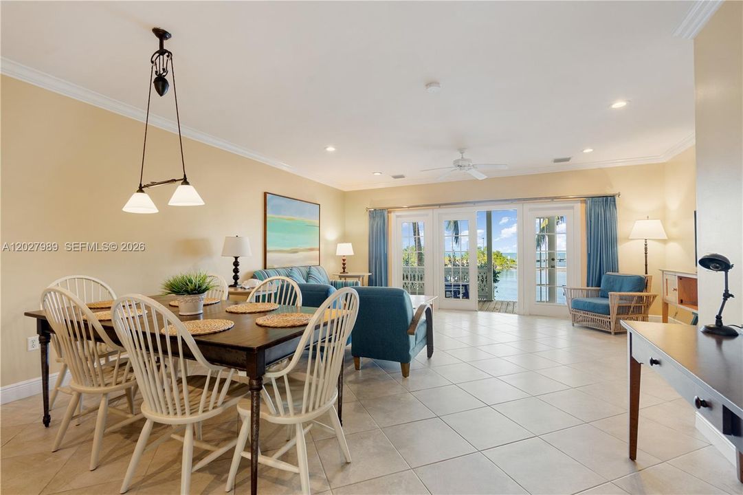For Sale: $872,500 (3 beds, 2 baths, 1320 Square Feet)
