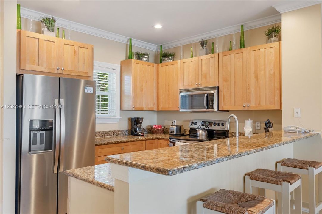 For Sale: $872,500 (3 beds, 2 baths, 1320 Square Feet)