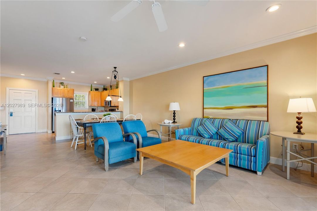 For Sale: $872,500 (3 beds, 2 baths, 1320 Square Feet)