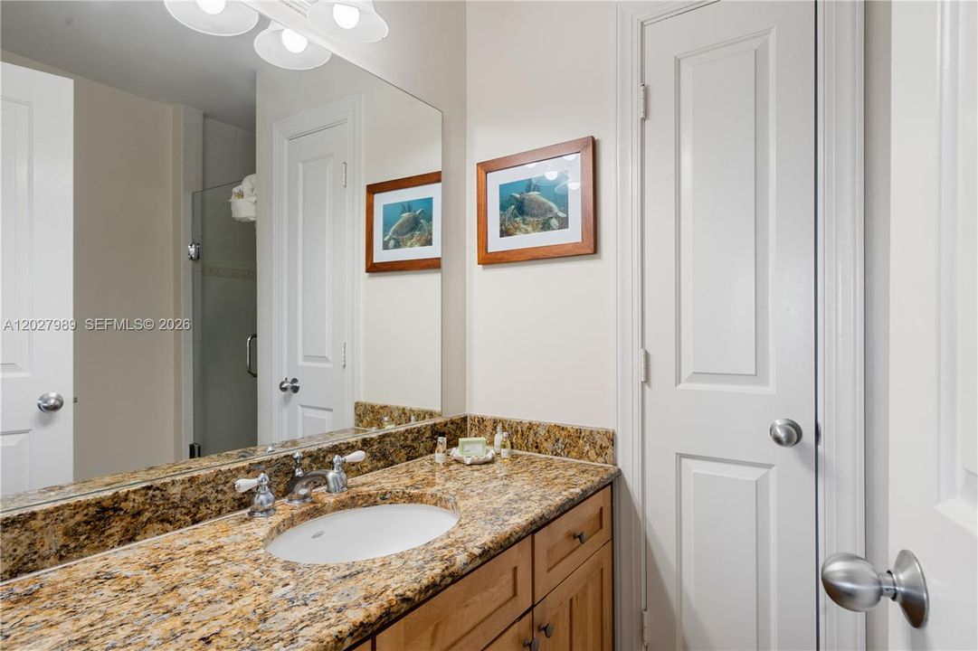 For Sale: $872,500 (3 beds, 2 baths, 1320 Square Feet)