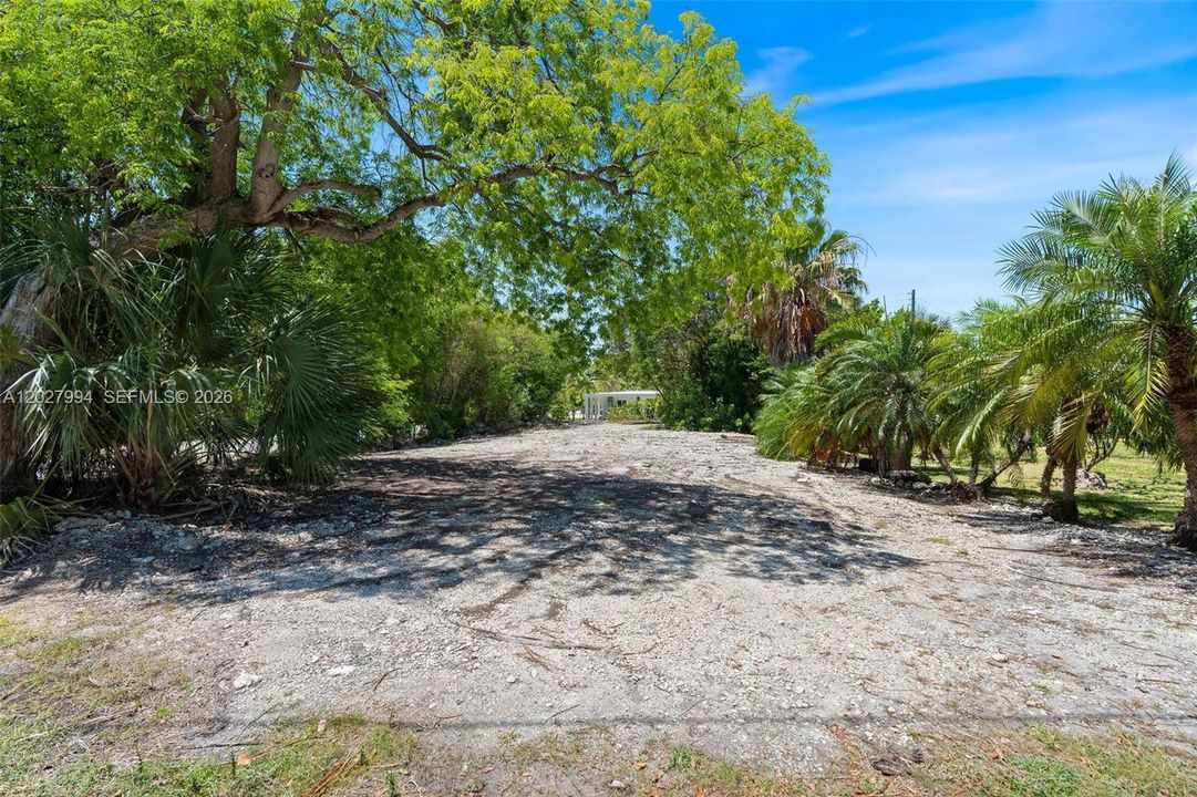 For Sale: $285,000 (6,250 sqft)