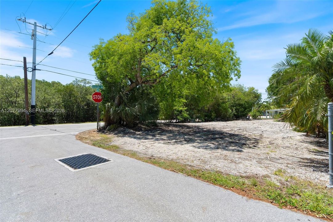 For Sale: $285,000 (6,250 sqft)