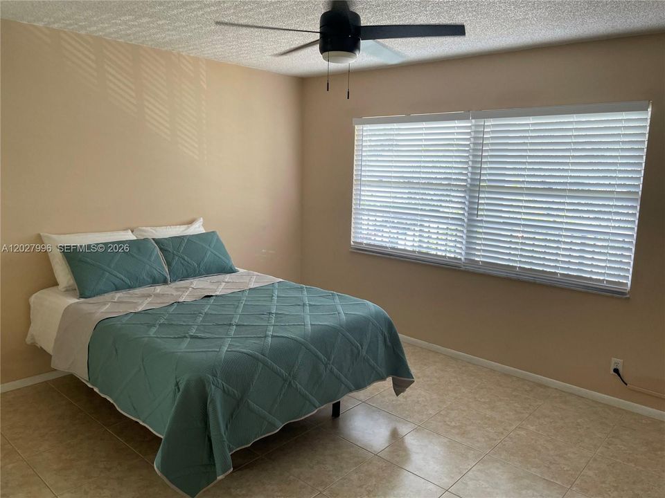 En Renta: $1,750 (1 camas, 1 baños, 1045 Pies cuadrados)