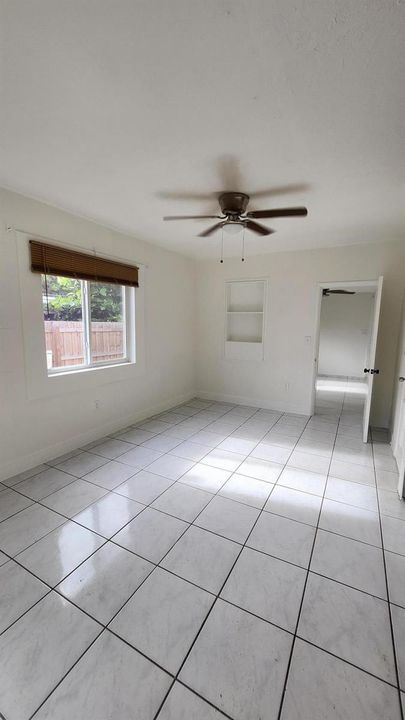 43 SW 11th St, Dania Beach, FL 33004