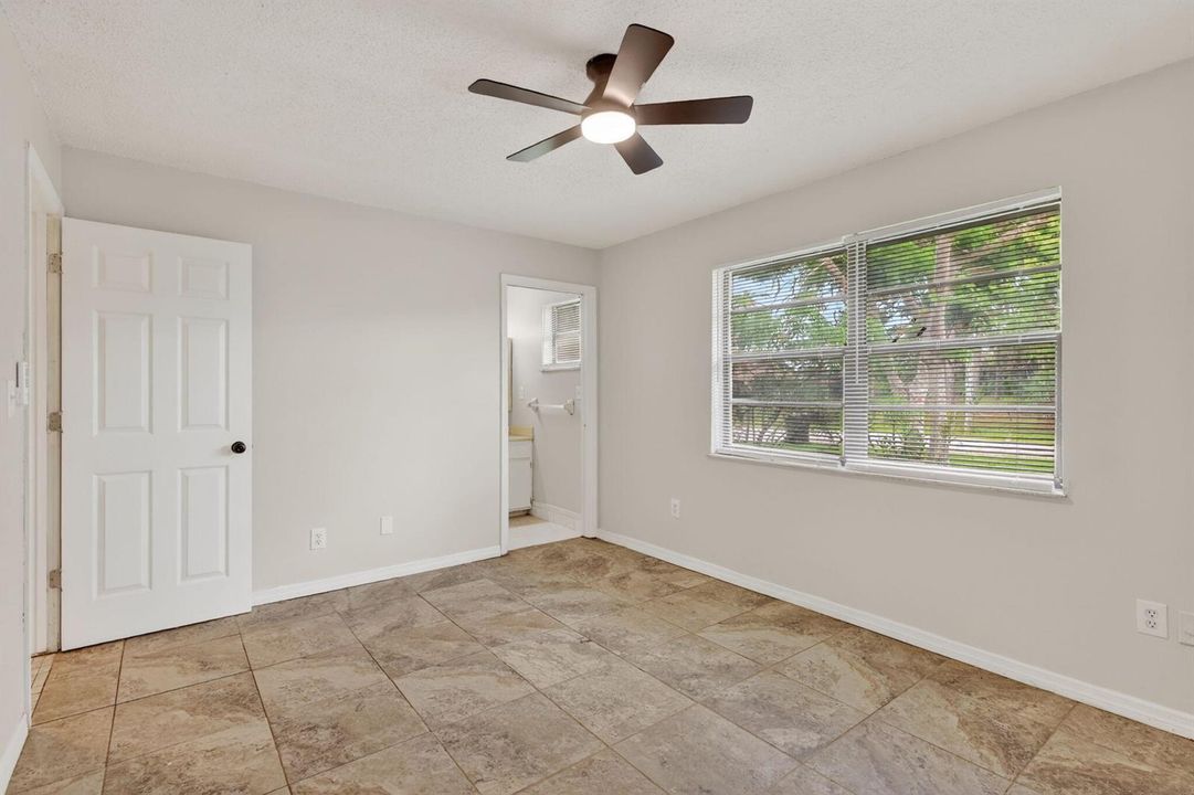 25-web-or-mls-5P1A4614