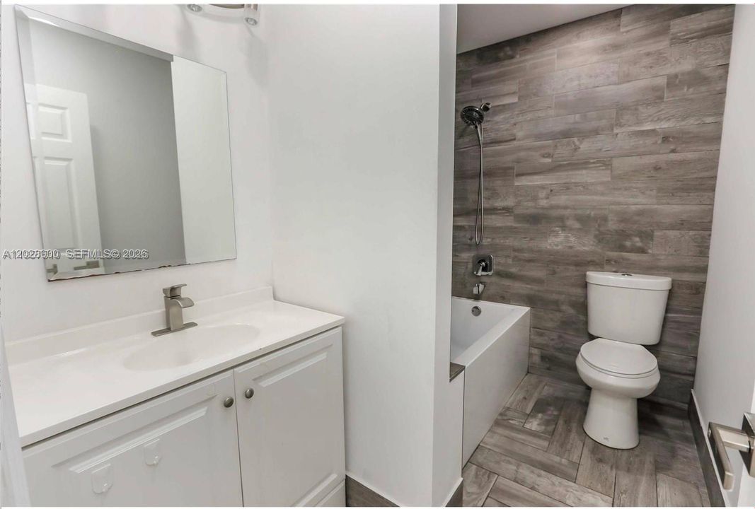 For Rent: $6,600 (5 beds, 3 baths, 2267 Square Feet)