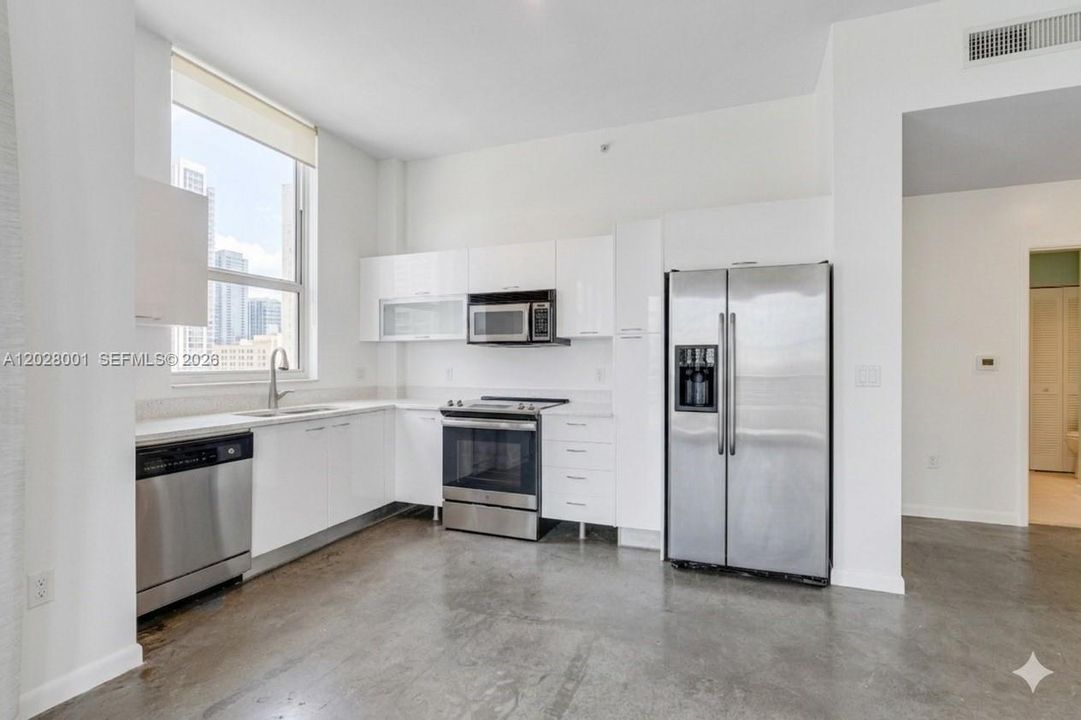 Open Kitchen