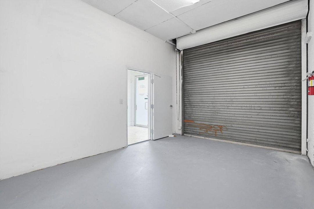 13-20125 NE 16th Pl_035