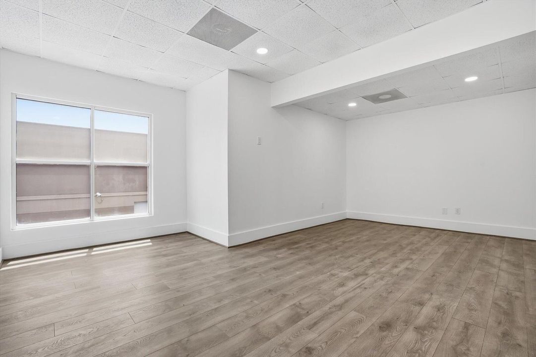 20-20125 NE 16th Pl_009
