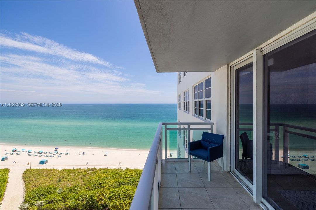 For Rent: $5,500 (1 beds, 1 baths, 812 Square Feet)