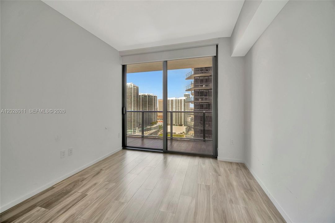 For Rent: $7,700 (3 beds, 3 baths, 1450 Square Feet)