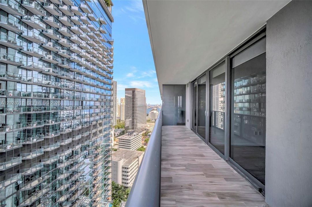 For Rent: $7,700 (3 beds, 3 baths, 1450 Square Feet)