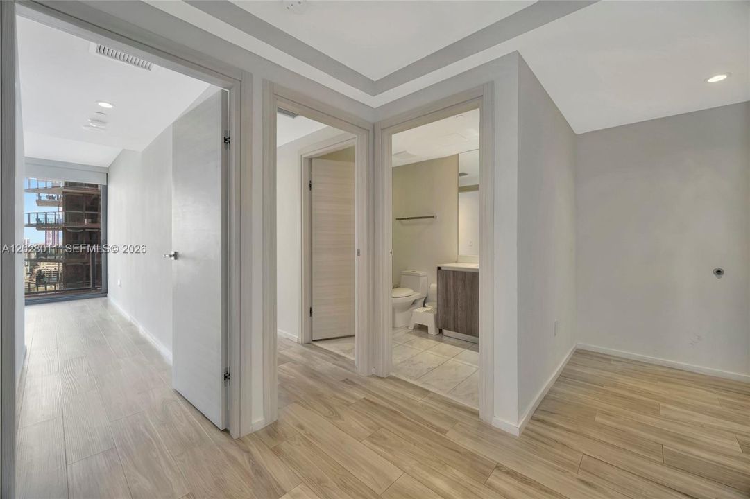 For Rent: $7,700 (3 beds, 3 baths, 1450 Square Feet)