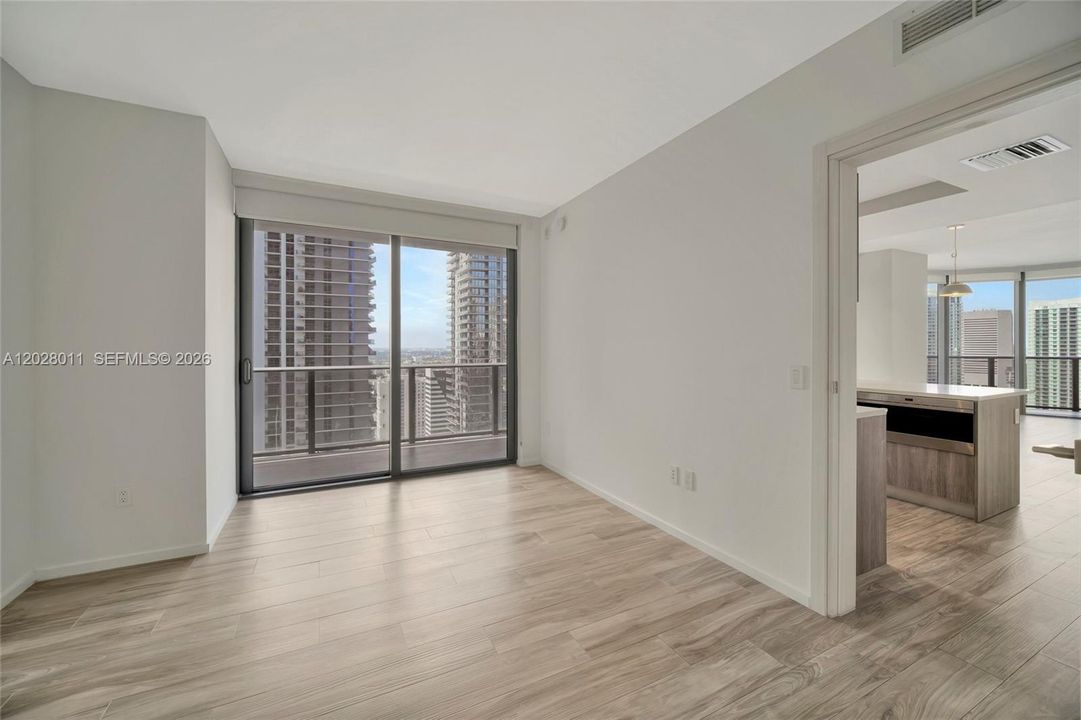 For Rent: $7,700 (3 beds, 3 baths, 1450 Square Feet)