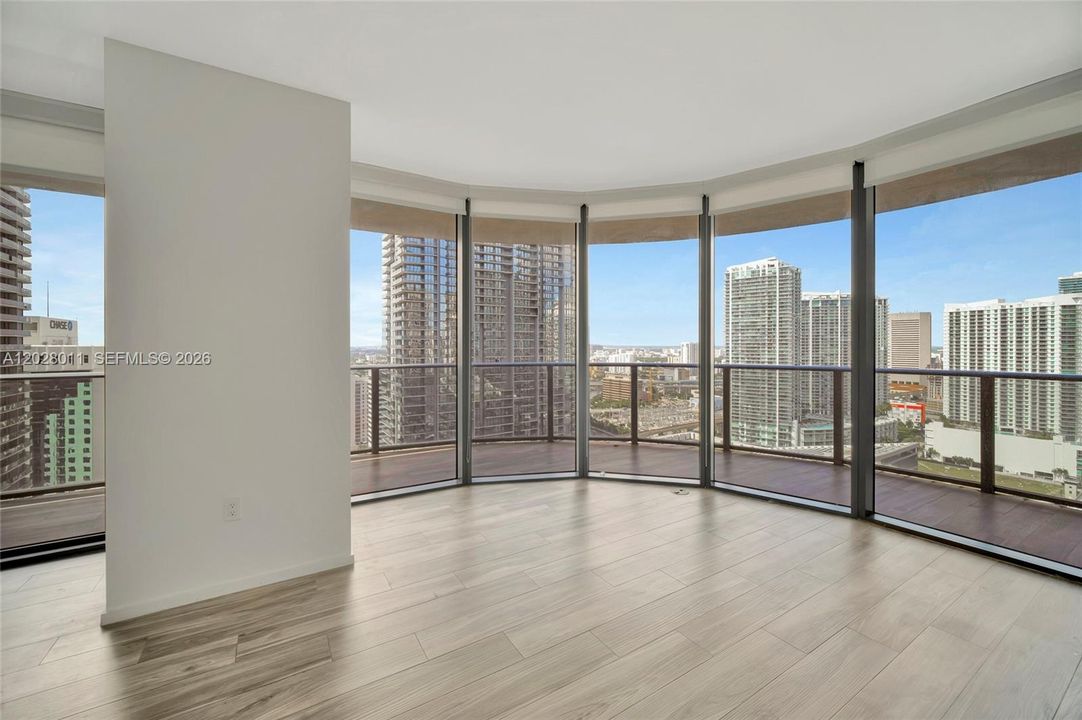 For Rent: $7,700 (3 beds, 3 baths, 1450 Square Feet)