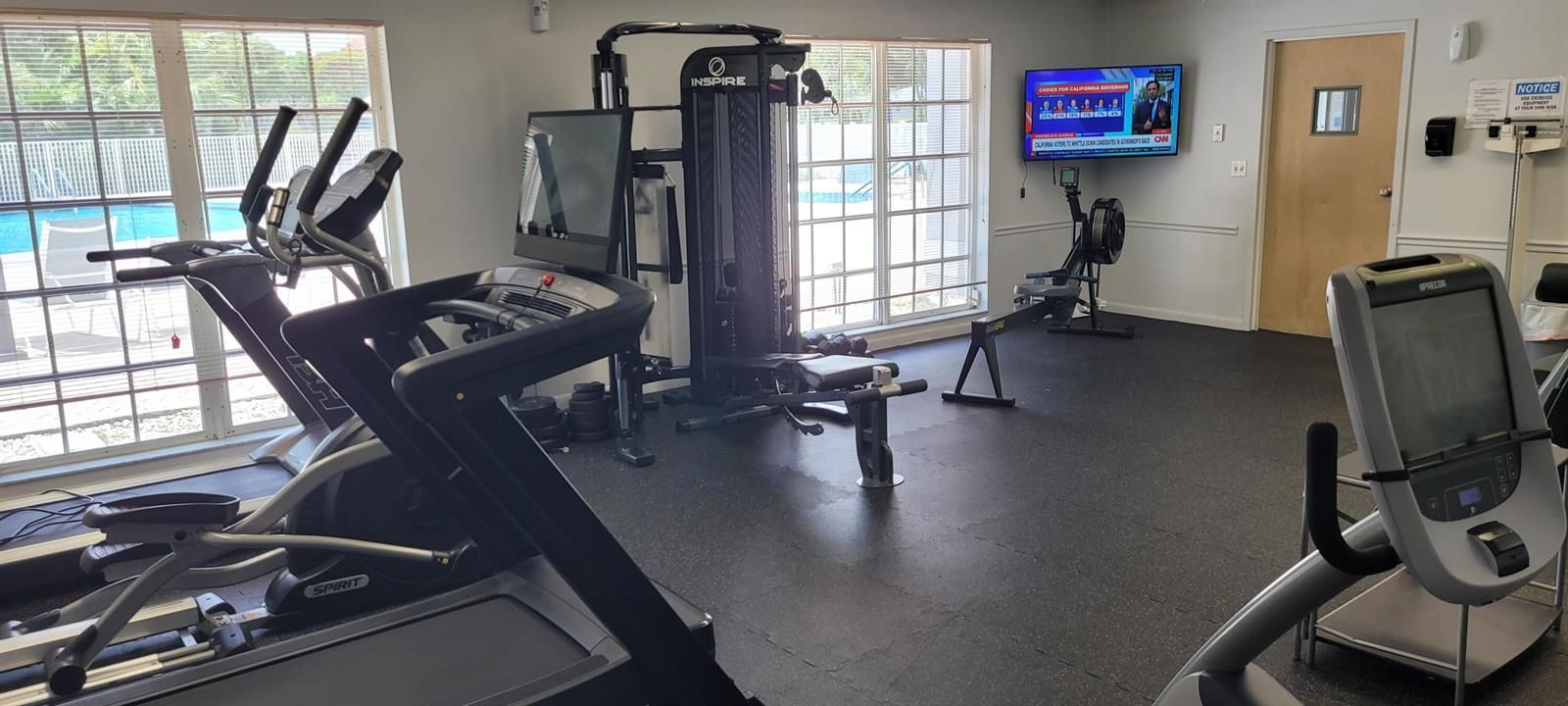 WHISPER WALK GYM 3