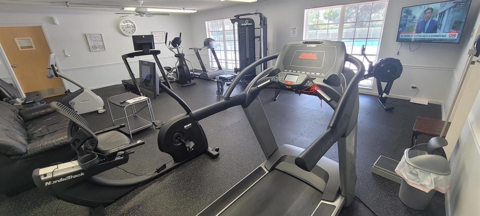WHISPER WALK GYM 2