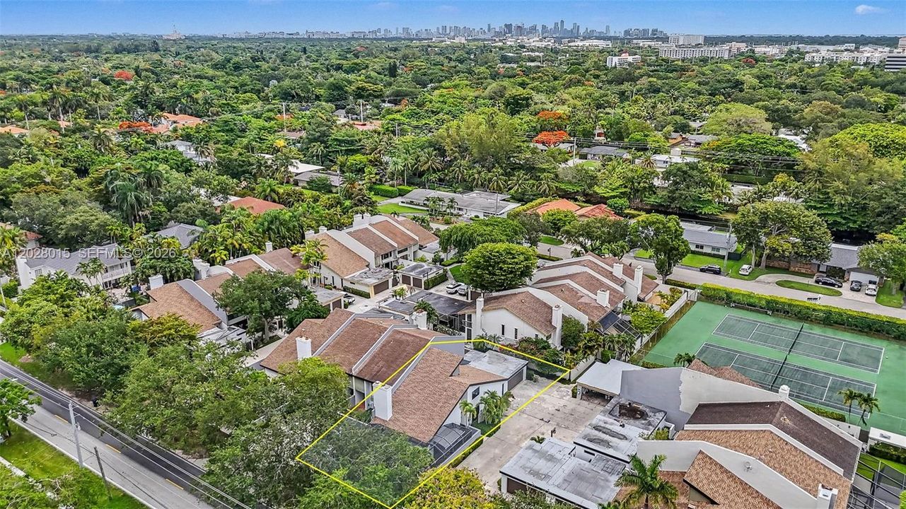 На продажу: $997,500 (4 спален, 3 ванн, 2200 Квадратных фут)