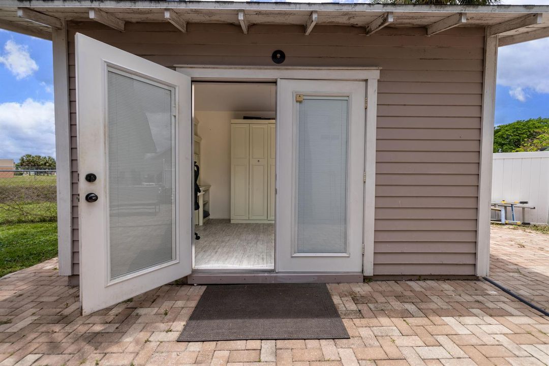 Shed