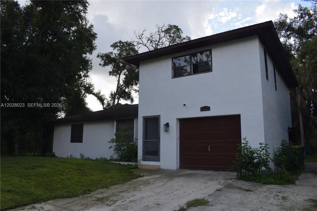 For Rent: $1,950 (3 beds, 2 baths, 0 Square Feet)