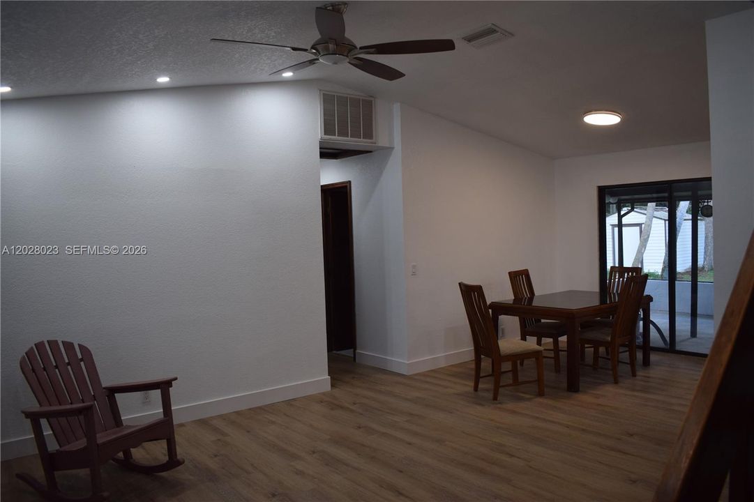 For Rent: $1,950 (3 beds, 2 baths, 0 Square Feet)
